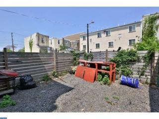 3229 Mount Vernon St, Philadelphia PA  19104-2025 exterior