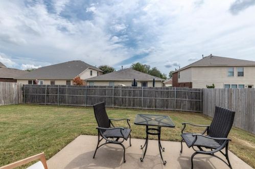 6708 Friendsway Dr, Fort Worth TX  76137-7542 exterior