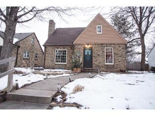 3051 Benjamin St, Minneapolis, MN 55418-2307