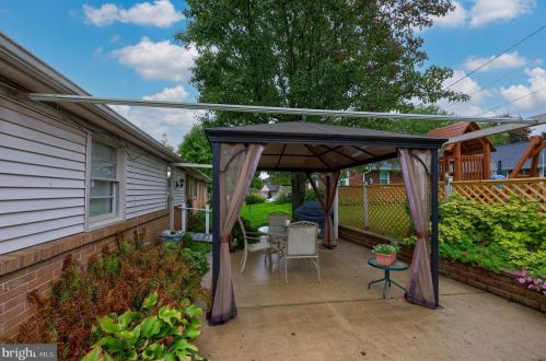 1926 Drexel Ave, Lancaster PA  17602-3302 exterior