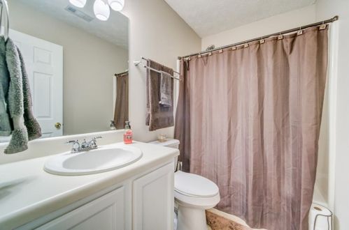 1015 River Plantation Dr, Holly Springs GA  30188-2388 exterior