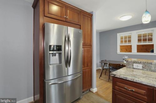 10006 Markham St, Silver Spring MD 20901-2233 exterior