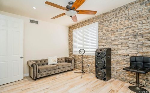 14082 Crystal View Ter, Riverside CA  92508-8705 exterior
