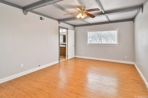 2693 Royal Ave, Simi Valley CA 93065-4768 exterior