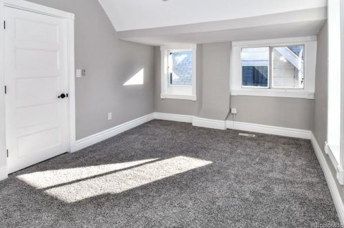 3233 Marion St, Denver CO  80205-3951 exterior