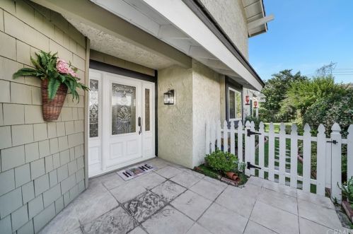 6070 Silverspur Trl, Anaheim CA  92807-4728 exterior