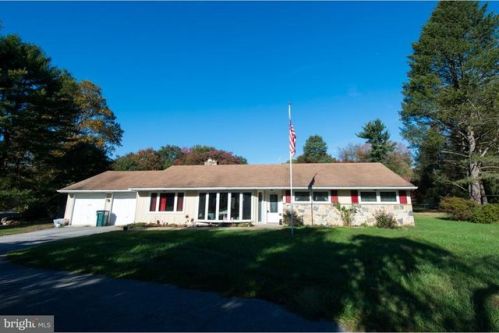 245 Lenni Rd, Media, PA 19063-5722