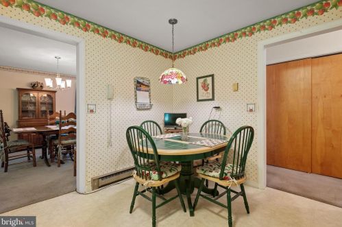 1883 Manchester Ln, Lancaster PA  17601-6210 exterior