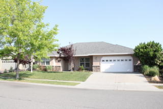 145 Copperfield Dr, Chico, CA 95928-9435