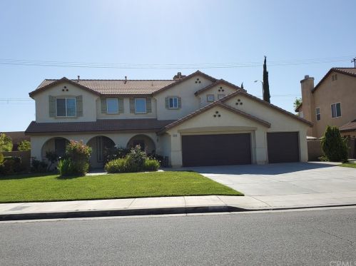 9464 Calico Trl, Riverside CA  92508-6836 exterior