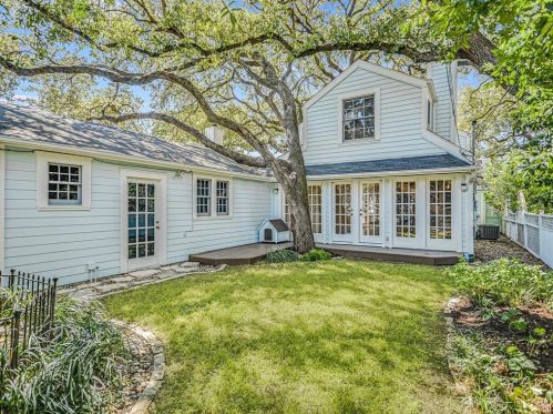 3212 Bonnie Rd, Austin TX  78703-2704 exterior