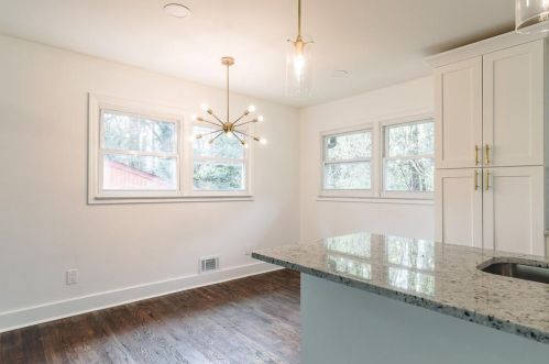 2410 Jefferson Ter, Atlanta GA  30344-2718 exterior