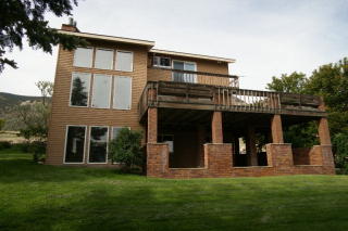 12 Elk Horn Dr, Cody, WY 82414-7830