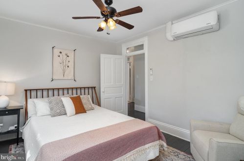 34 Ridge St, Carlisle PA  17013-3925 exterior