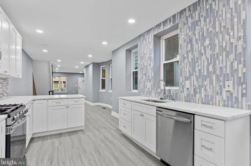 128 53 St, Philadelphia PA 19139-2613 exterior