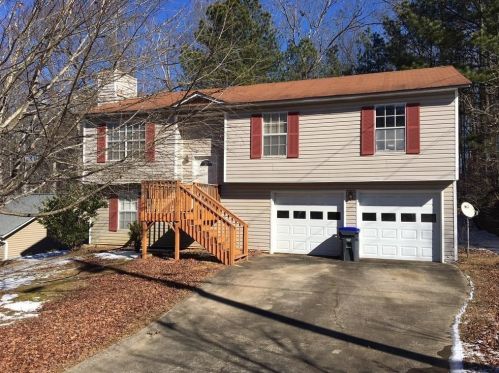 5225 Sugar Crest Dr, Buford, GA 30518-6309
