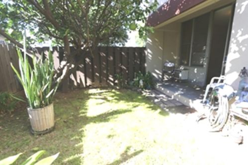 1129 Rycroft St, Honolulu HI  96814-2853 exterior
