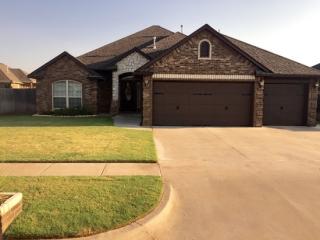 11225 37th St, Mustang, OK 73064-9207