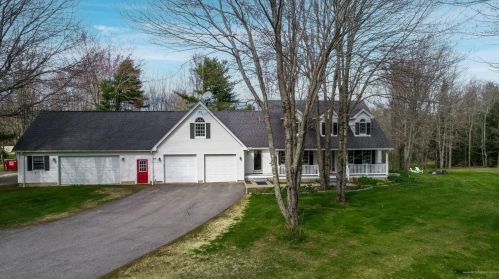 39 My Way Dr, Litchfield, ME 04350-3168