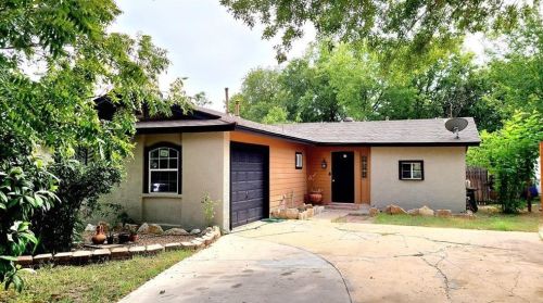 2325 Bitter Creek Dr, Austin TX  78744-4913 exterior