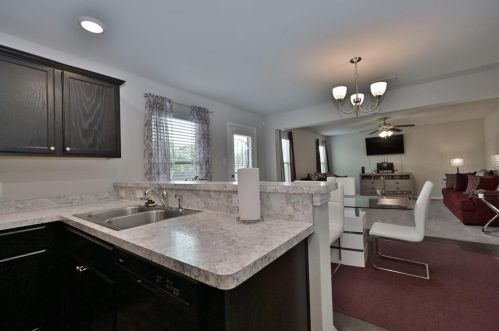 1544 Chama Dr, Fort Worth TX  76119-2666 exterior