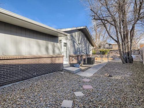 7128 Spruce St, Englewood CO  80112-1741 exterior