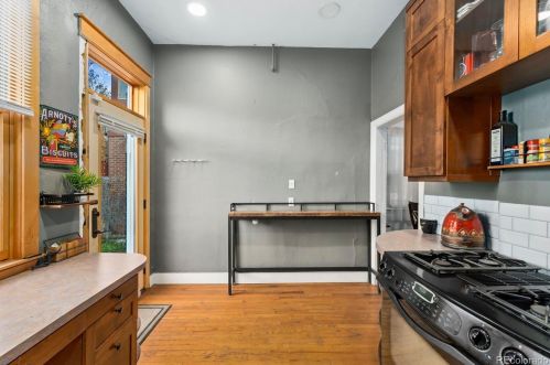 2318 Ogden St, Denver CO  80205-5137 exterior