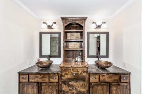 4100 Vinyard Way, Argyle TX  76226-2446 exterior