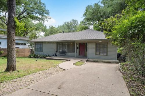 2605 49th St, Austin TX  78731-5636 exterior