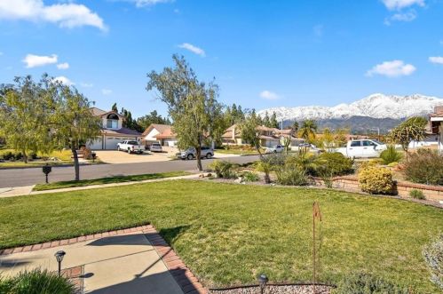 6997 Mendocino Pl, Rancho Cucamonga, CA 91701-7557