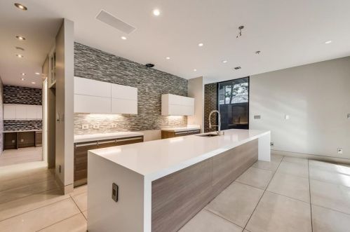 4236 Glenwood Ave, Dallas TX  75205-4319 exterior