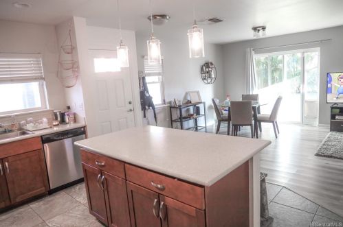 87-1510 Nakii St, Nanakuli, HI 96792