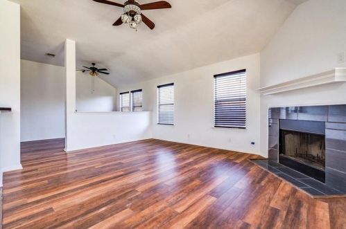 123 Discovery, Uhland TX 78640-5490 exterior