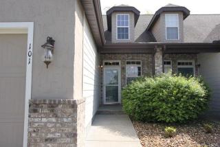 101 Residence Ln, Branson, MO 65616-4088