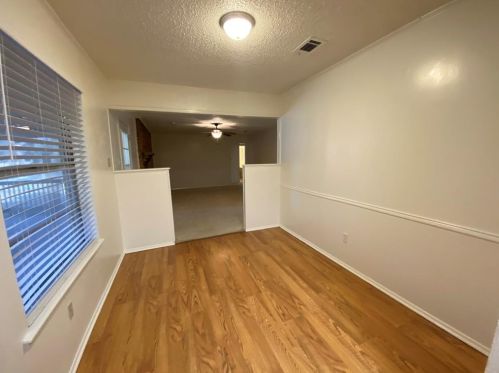 1433 Southland St, Sulphur Springs TX  75482-4709 exterior