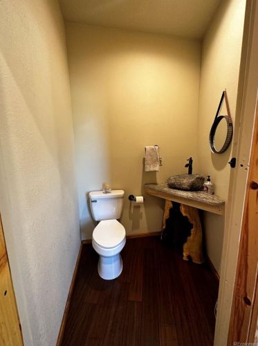 2104 Sigler Dr, Sangre De Cristo Ranches CO exterior