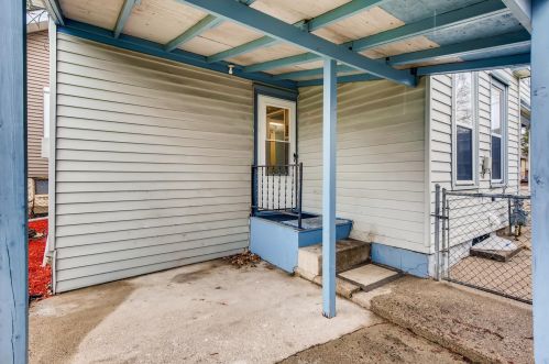 1007 3rd St, Saint Paul MN  55112-7300 exterior