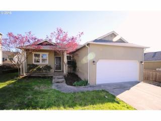 6039 Pebble Ct, Springfield, OR 97478-8580