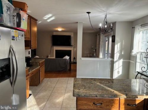 3909 Leaf Lawn Ln, Woodbridge VA  22192-4901 exterior