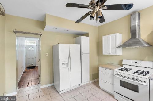 415 George St, Philadelphia, PA 19123-1433