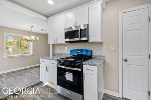 121 Dahlia Ave, Atlanta GA  30314-1207 exterior
