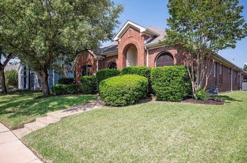 1113 Taylor Ln, Lewisville, TX 75077-2570