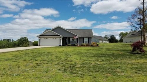 103 Lochenshire Pl, Belton, SC 29627-8295