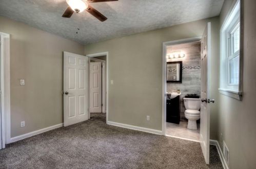 3533 Highwood Dr, Atlanta GA  30344-2500 exterior