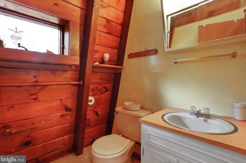 85 Audubon Rd, Hedgesville WV exterior