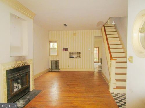 1152 10th St, Philadelphia, PA 19147-4634