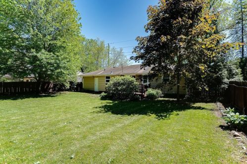 207 County Rd F, Saint Paul MN  55110-3845 exterior
