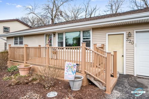 320 Brookshore Dr, Joliet, IL 60404-9665