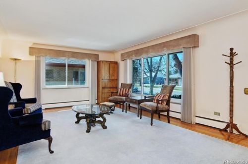1034 Jackson St, Denver CO  80206-3524 exterior