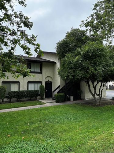 10168 Peaceful Ct, Santee, CA 92071-1846